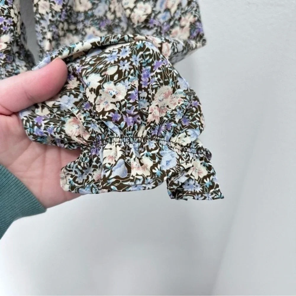 ASTR Ditsy Floral‎ Smocked Cropped Bodice Long Puff Sleeve Blouse Size S